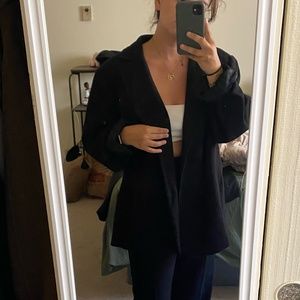 BLACK BLAZER OVERSIZED